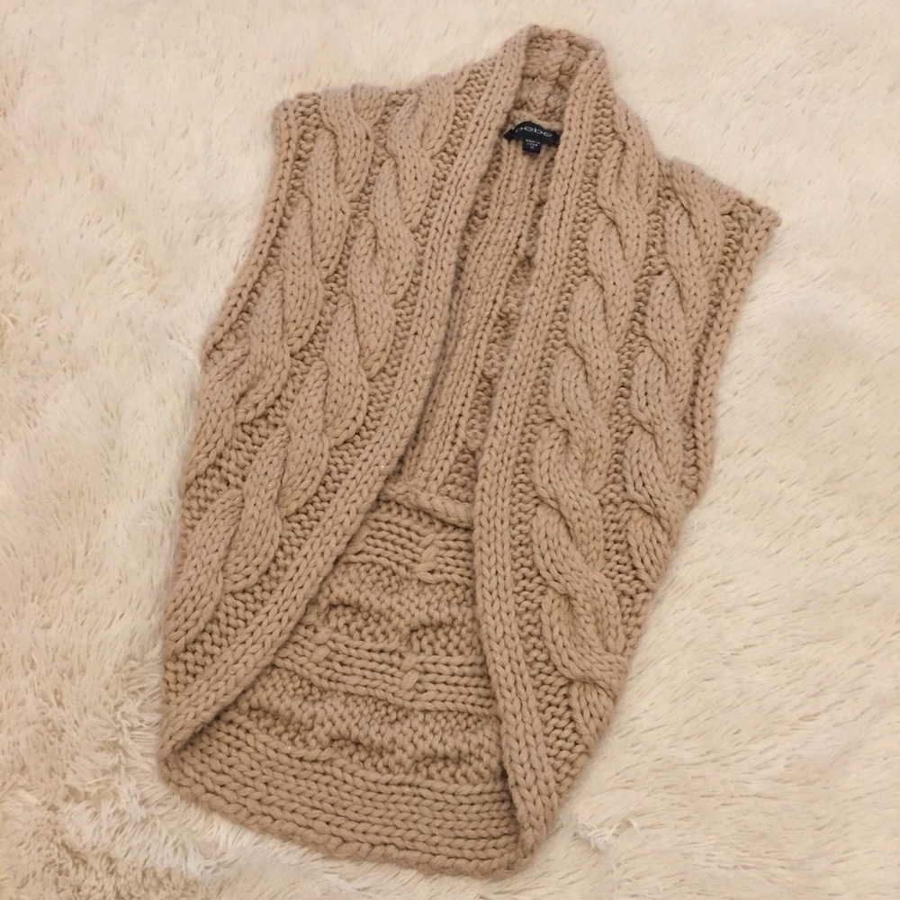 BEBE Wool Metallic Chunky Braid Sleeveless Thick